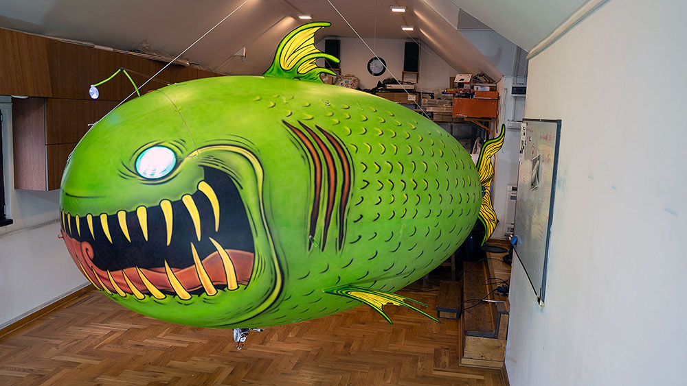 Sticky-Fish-3 m RC Blimp